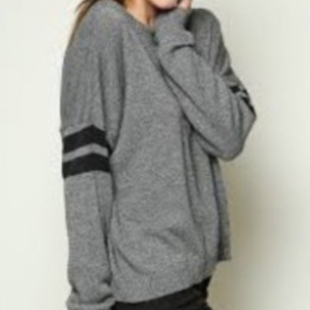 Brandy Melville Crewneck Sweatshirt